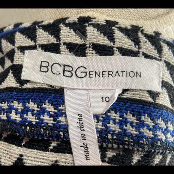 BCBGeneration | Size 10 | Multi - Colored | Mini Skirt - Picture 3 of 3